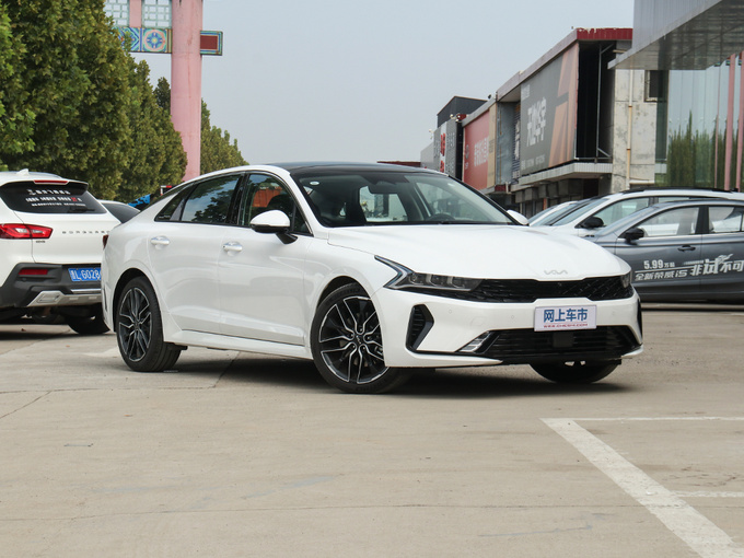 东风悦达起亚  380T GT-Line 右前正45度