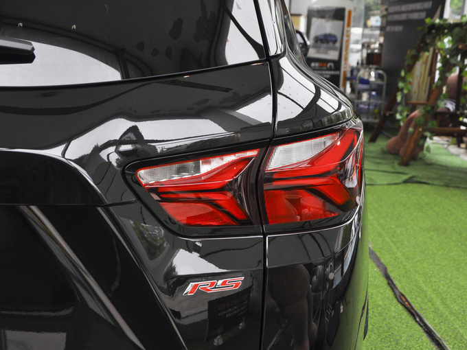 雪佛兰（国产）  轻混 650T RS Twin-Clutch四驱7座 右后尾灯