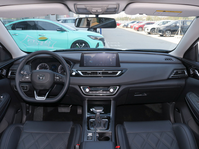 长安汽车  蓝鲸版 1.5T