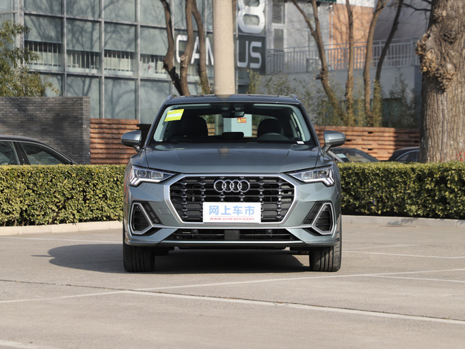 一汽奥迪  35 TFSI 正前