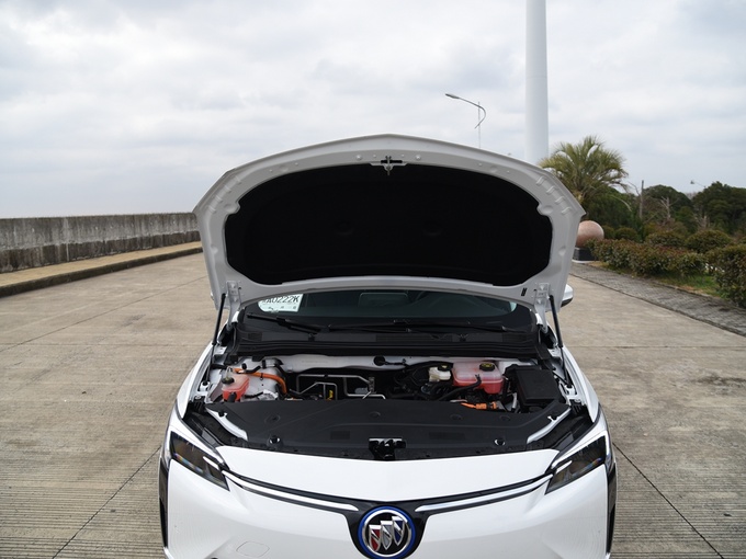 别克  互联智慧型