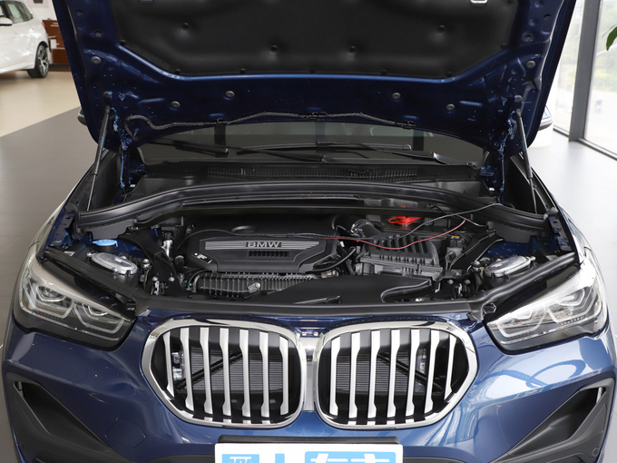 华晨宝马  sDrive25Li