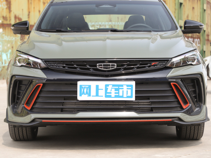 吉利汽车  缤瑞COOL 1.5T DCT电掣版 发动机舱