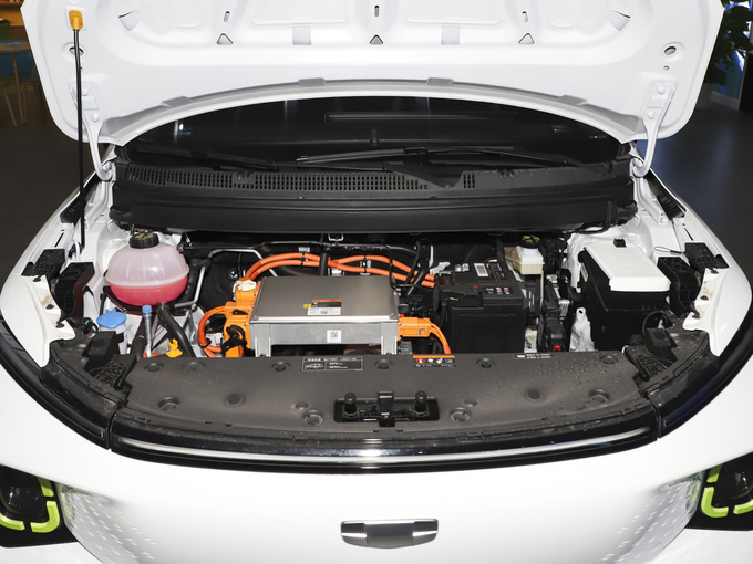 吉利几何  401KM 玲珑虎