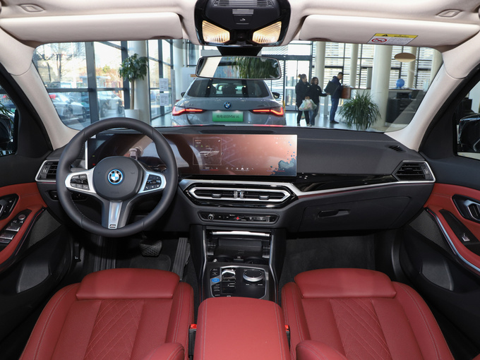 华晨宝马  eDrive 40 L