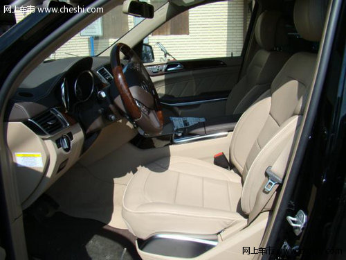 2013款奔驰GL550 天津保税区现车配置多多热卖
