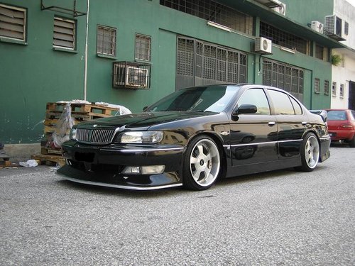 时间来到了1994年,日产推出了第二代风度(a32).