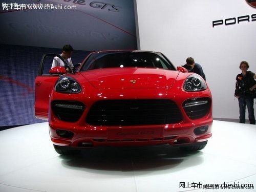 保时捷卡宴胭脂红色深咖啡干邑内饰版