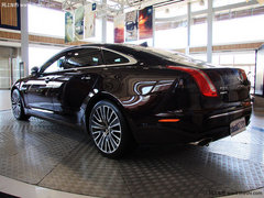 524790489f410_240.jpg