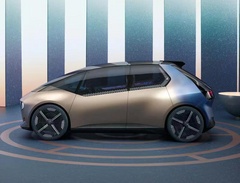 BMW i 循环概念车全球首发 材料100%再利用可回收