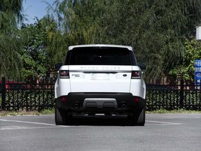 路虎揽胜运动极致越野 四驱飞跃强势攀越-图6
