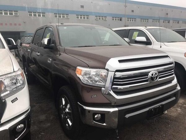     原装进口丰田坦途1794版5.