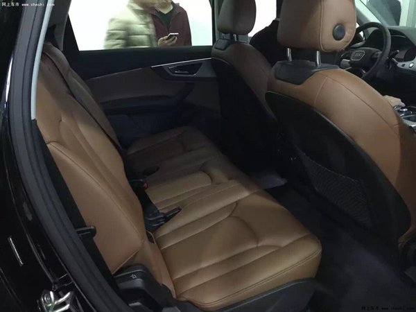 16款奥迪Q7汽油版3.0T 七座Q7美规欧规版-图10