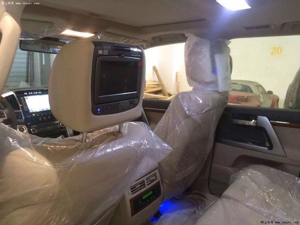 2015款丰田酷路泽5700现车 白色88万批发-图8