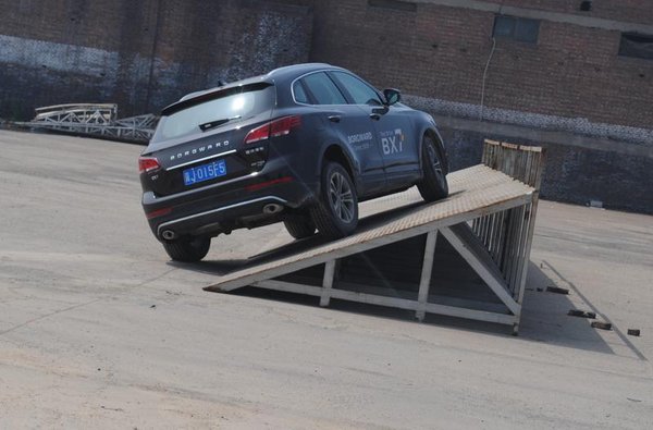 德国宝沃BX7尊享体验会燃“擎”启动-图7