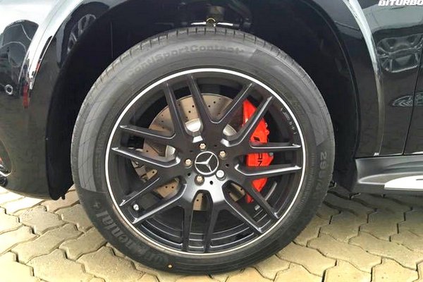 奔驰GLS63AMG全能猛兽加版配置高于中规-图2