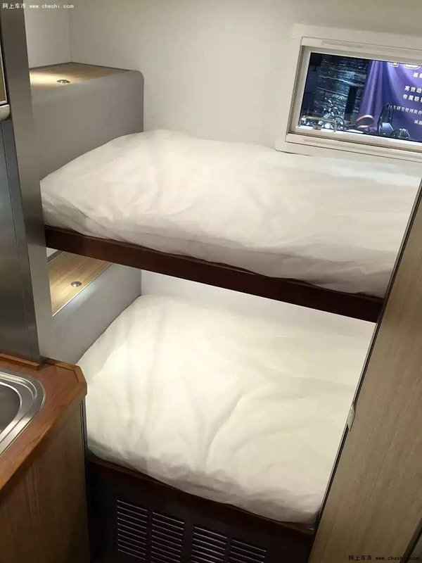 乌尼莫克U400现车480万 怪兽级特种改装-图9