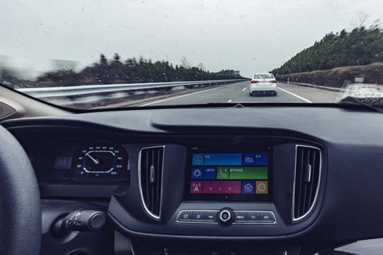 上汽“安卓版CarPlay”即将上线-图1