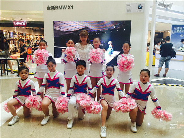 轩之宝宝马助力保定市少儿汽车模特大赛-图1