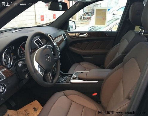 奔驰GL450 7挡自动变速箱的全尺寸SUV-图7