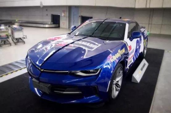 第六代科迈罗为你秒变NASCAR赛道霸主-图3