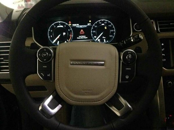 16款路虎揽胜行政3.0T 114.8万年前交车-图7