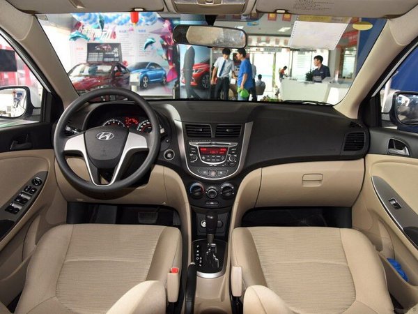 16款现代瑞纳报价 新款瑞纳限时直降4万