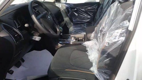 日产途乐Y62中东原装进口SUV沙漠横行-图5