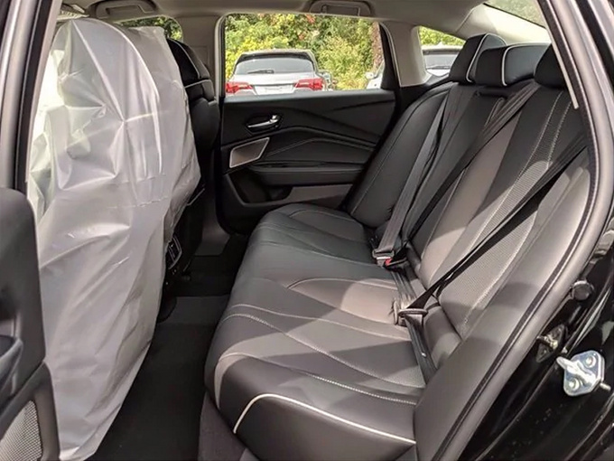 2021款讴歌tlx实拍20t动力抢眼不比奥迪a4l更香