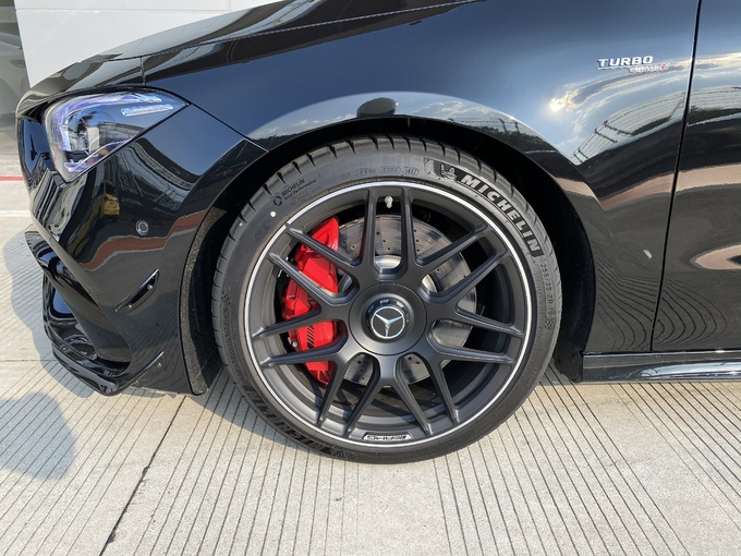 奔驰AMG CLA 45 S抢先实拍 搭2.0T/今晚上市-图7