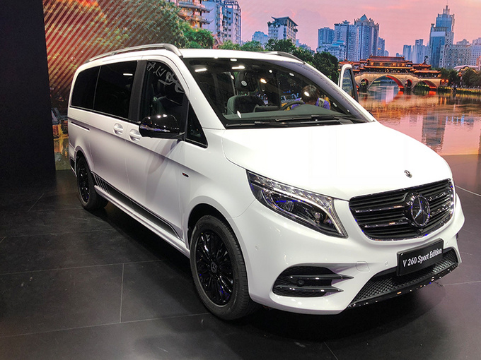 奔驰新款v260 amg运动版正式开卖 售价66.8万元