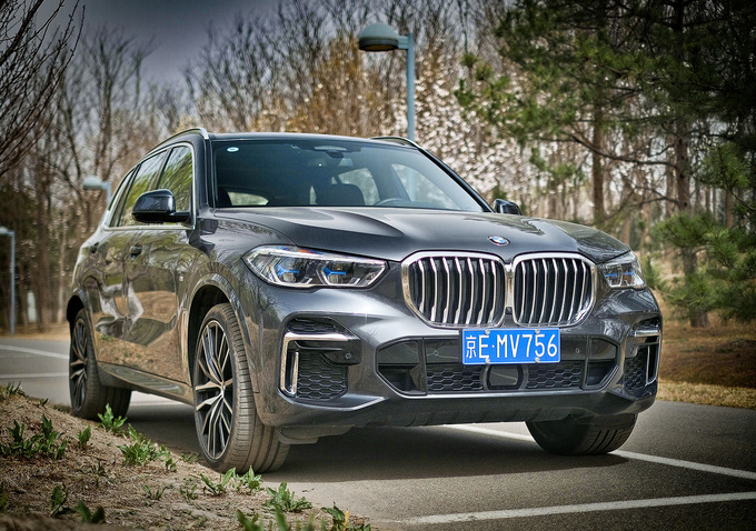 《豪华180》国产宝马x5l 公路之王进化不止于大-图6