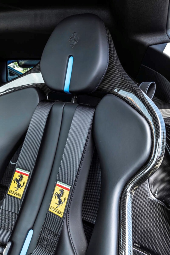 好开中国人首试法拉利sf90 stradale assetto fiorano配置版-图8