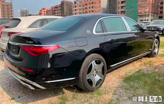 奔驰上海车展推9款重磅新车 C级/EQS最值得期待-图9