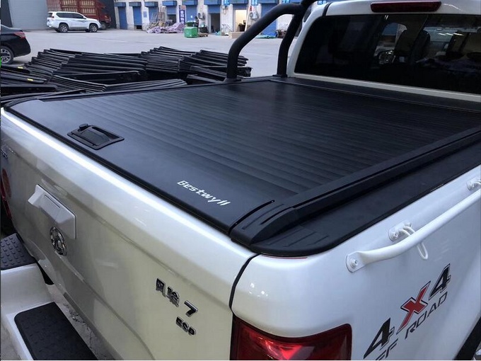 皮卡解禁进城货箱加盖成常态注意避免违章