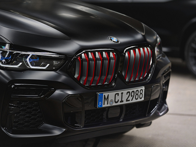宝马X6新车型售价曝光 搭4.4T V8引擎+四驱-图4