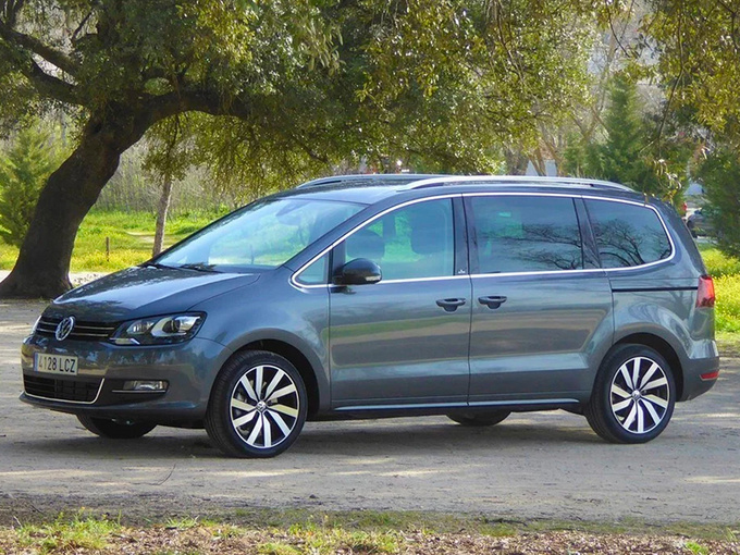 大众夏朗新车型开售!配置升级还增四驱系统