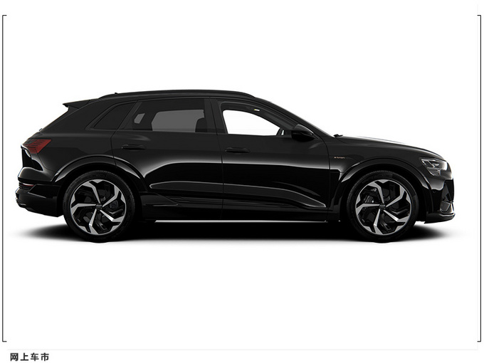 奥迪e-tron Black版曝光 搭双电机/配熏黑套件-图2