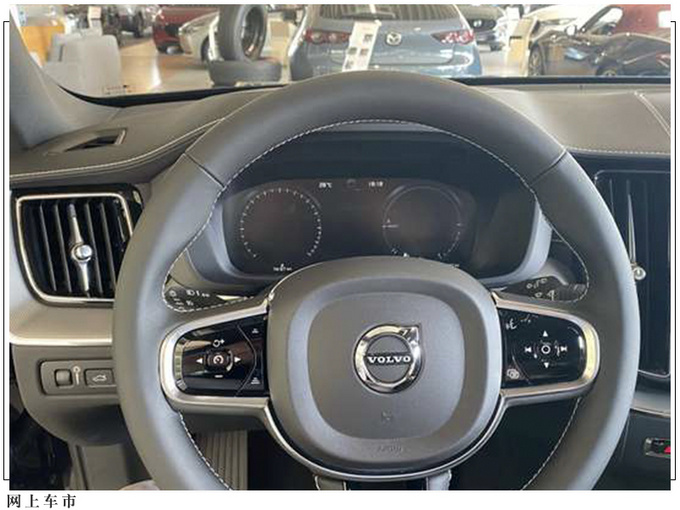 沃尔沃新款XC60海外实拍搭2.0T/百公里加速5.9秒-图5