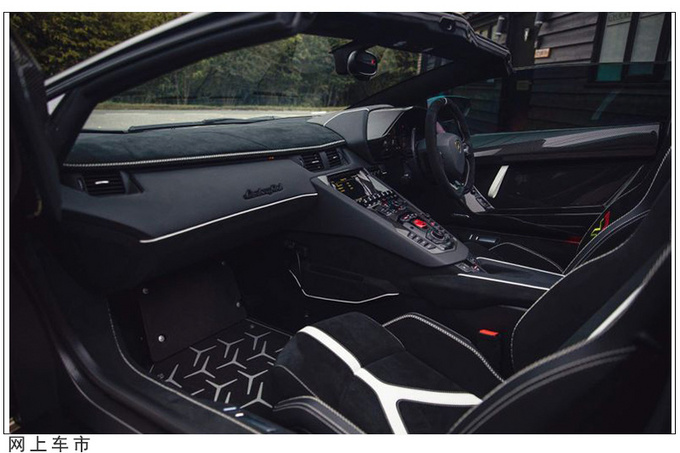 搭6.5L V12把妹利器兰博基尼大牛海外实拍-图4