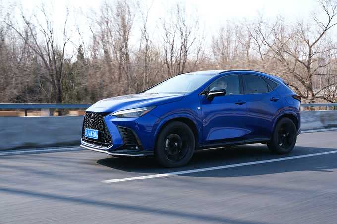 《豪华180》评测雷克萨斯nx 价格是绕不过的短板-图39