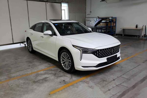 新款奔腾B70官图发布 搭1.5T发动机/或年内上市-图1