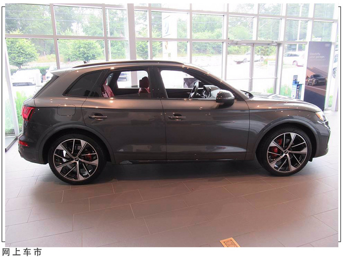 奥迪Q5新车型到店实拍升级3.0T/本月入华销售-图6