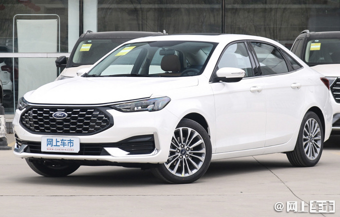 长安福特全新福睿斯上市配置升级908万起售