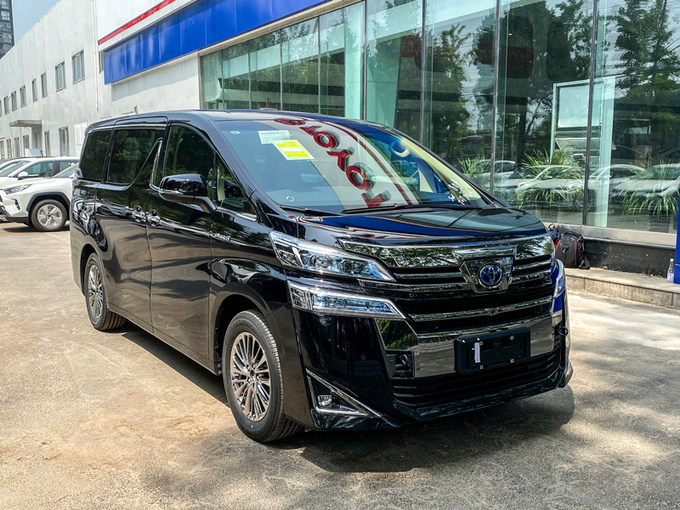 丰田新款威尔法售819万起涨14万增多项配置