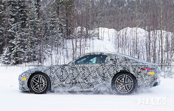 梅赛德斯-AMG全新GT曝光或搭4.0T V8/pk保时捷911-图2