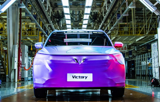 五菱首款新标车型7月预售 定位MPV 全新外观设计-图3