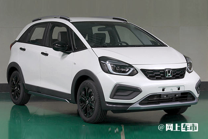 本田新飞度实拍曝光增rs运动套件预计8万起售