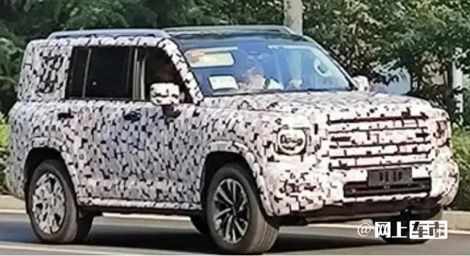 第三代哈弗H6改款年底上市明年年底前再推4款新车-图11