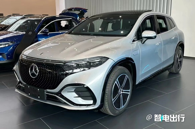 奔驰EQS SUV 2月21日上市预计100万起售-图1